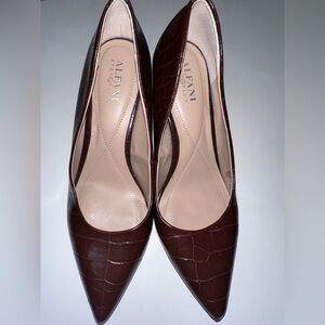 Alfani Women's Step 'N Flex Jeules Pumps, Brown Croc Size 7M